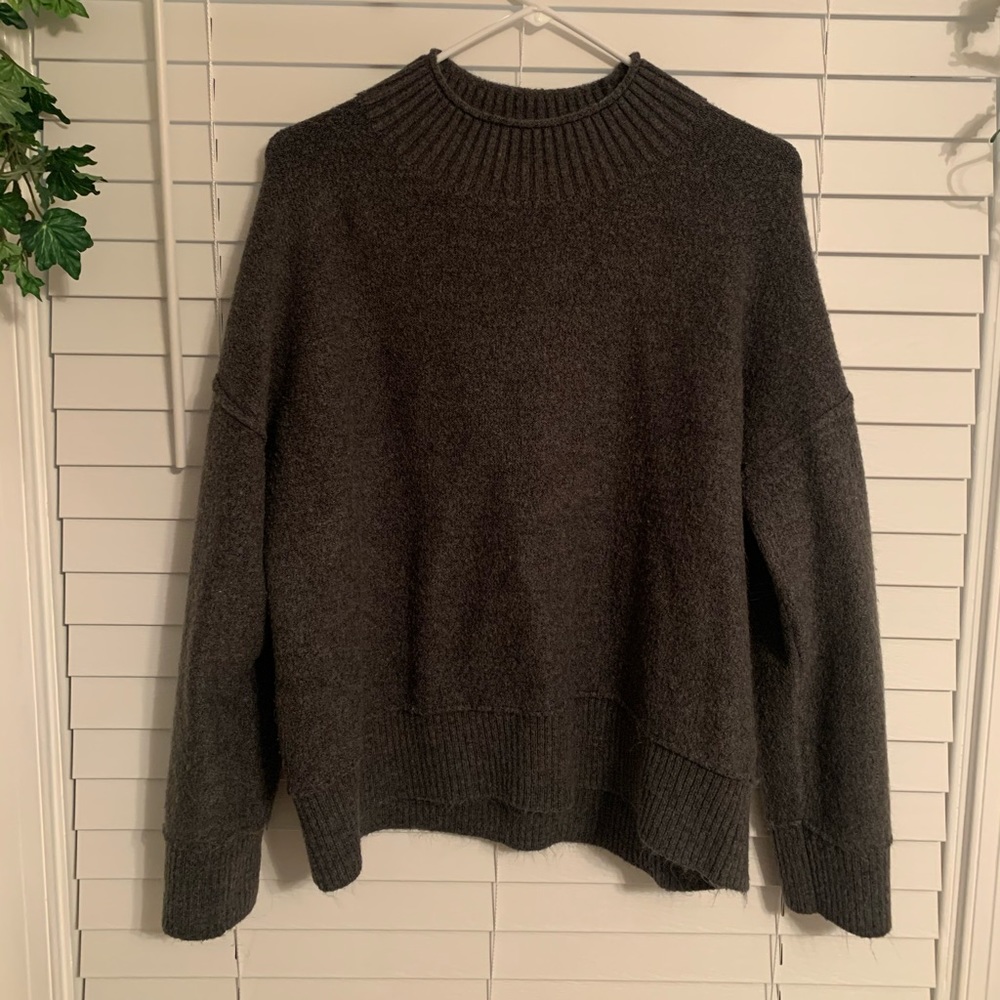 Green mock neck sweater